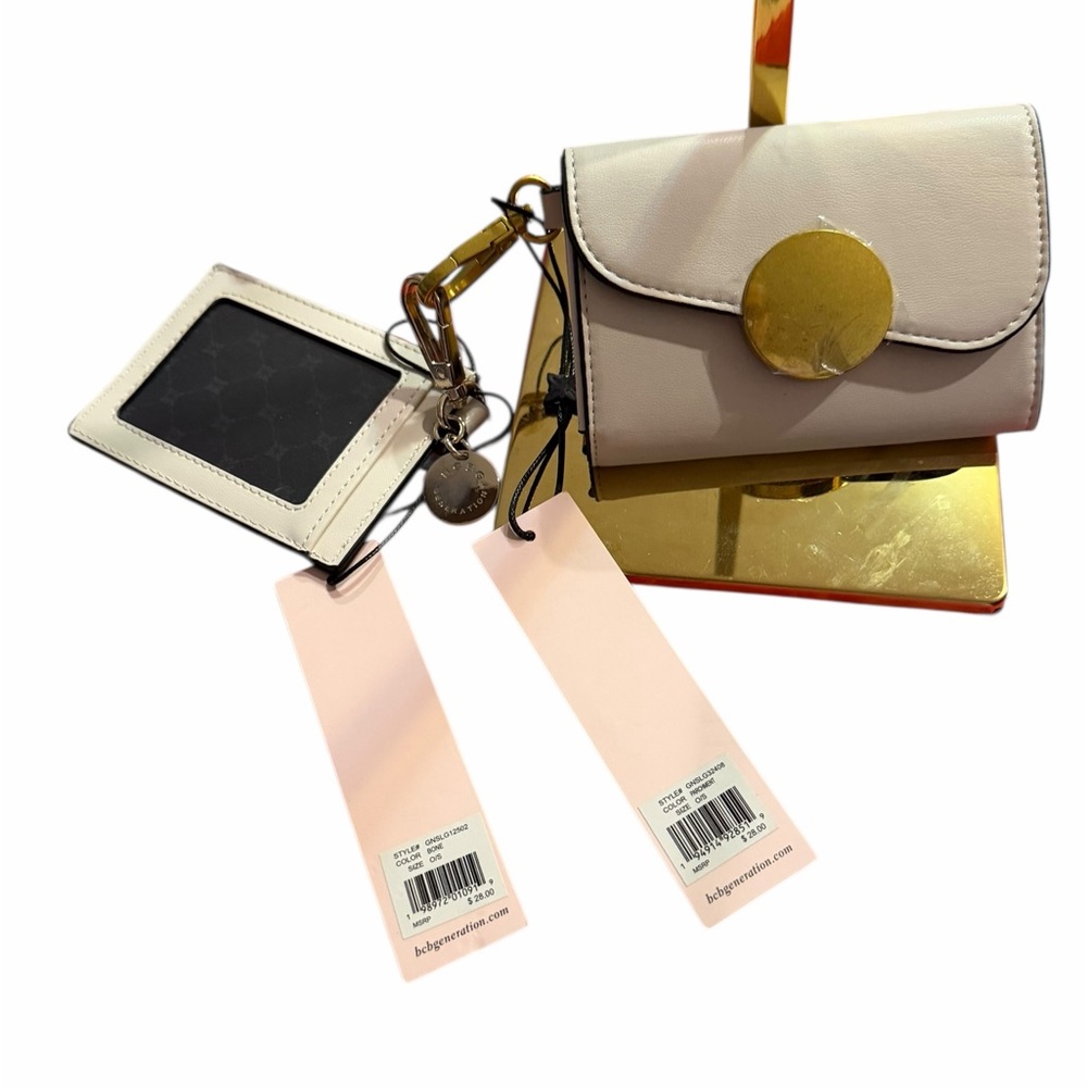 BCBGeneration Cream and Gold Women's Wallet and id Holder - Picture 3 of 4